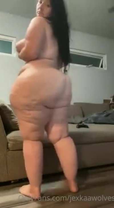 Jay&rsquo;s body is so beautiful 🤩 