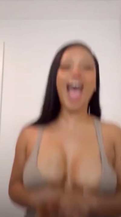 🤯