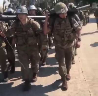 Quería compartirles este video que me da muchas ganas de ser morterista