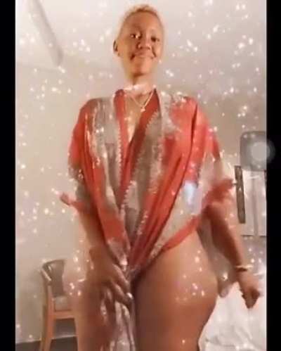 🥰