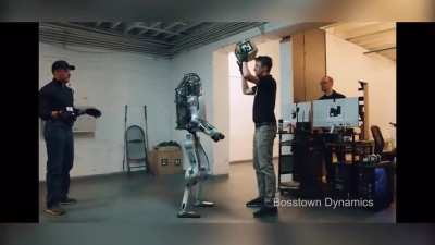This robot will not tolerate bullying 🤖