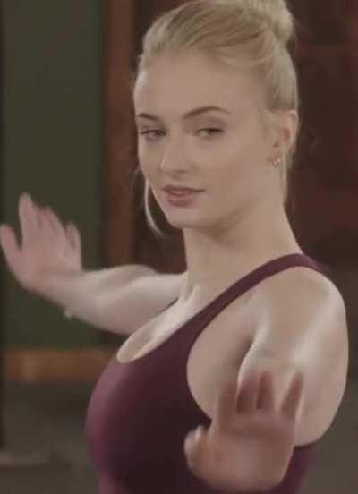 Sports Bra - GIF