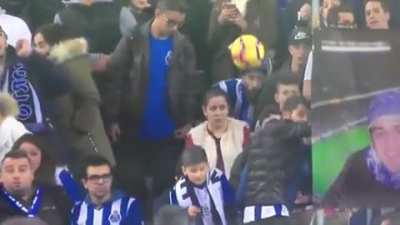 Watch the ball lady