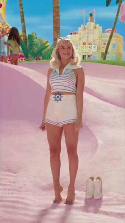 Margot Robbie 