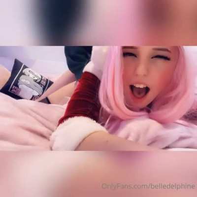 Delphine xmas video