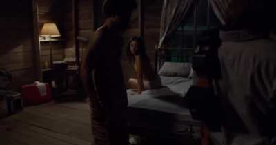 escena hot de jenna Ortega 🔥🔥
