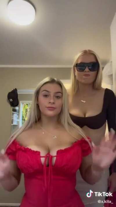 Jiggles
