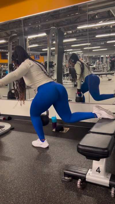 @sheis_fit 