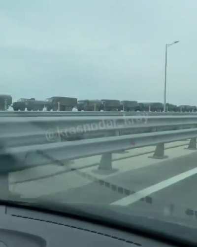 rusya ukrayna sınırına tank yığıyor şuan binlerce tank olduğu s&ouml;yleniyor
