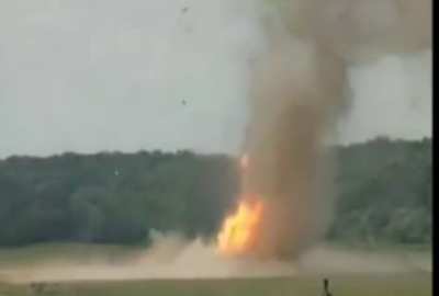 How modern missiles destroy tanks.