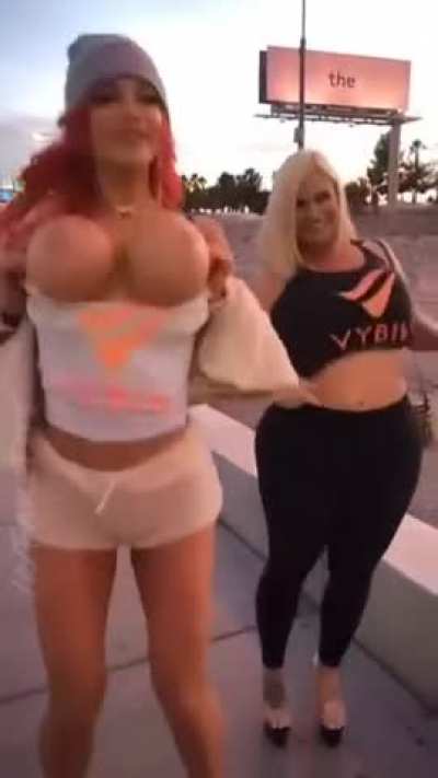 Nicolette Shea &amp;amp; Julie Cash