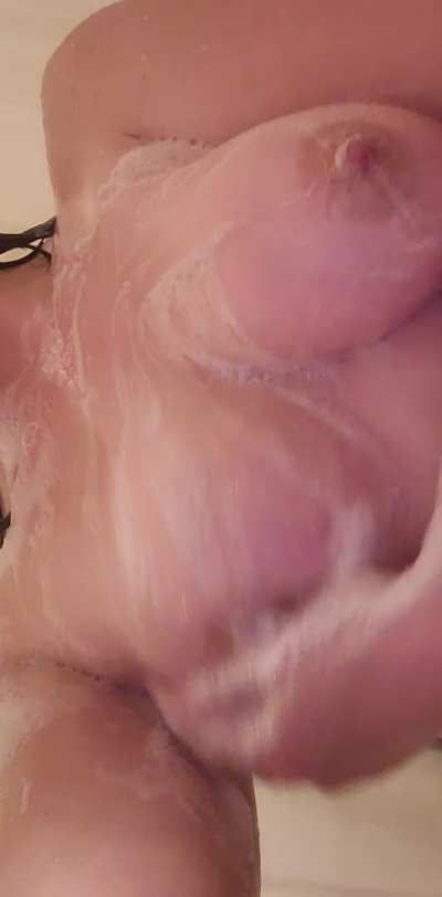 Soapy tits (f)or you to play with 👅
