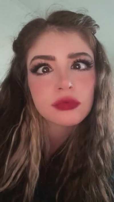 👀