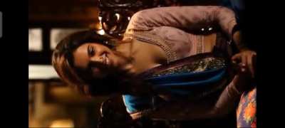 A satisfying video of our cumdevi Deepika Padukone 💦