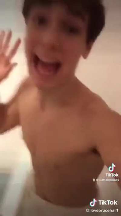 This is the guy that thinks that he can beat KSI