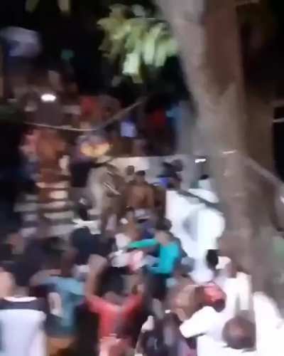 Cosme Dami&atilde;o na quebrada!
