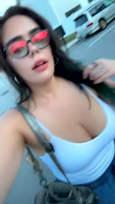 mira mesaaaa