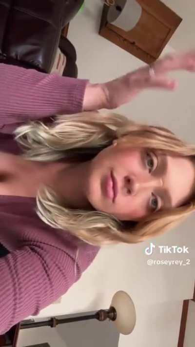 @roseyrey_2