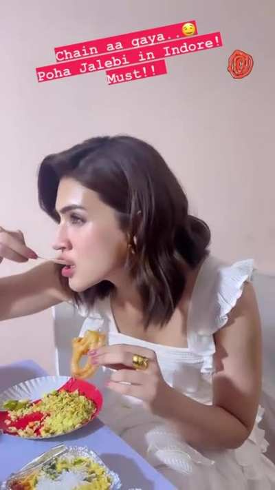 Kriti Sanon&rsquo;s Instagram story after arriving in Indore.