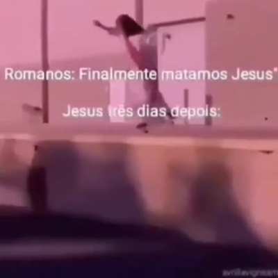 O Pai t&aacute; sempre on 😔🙏