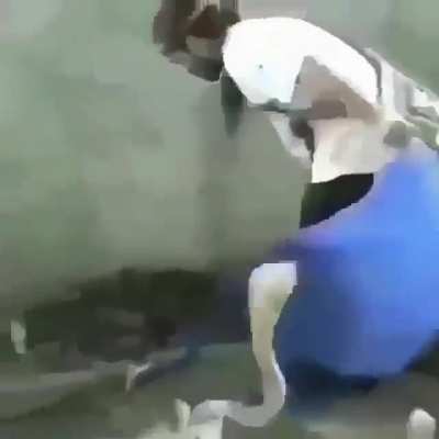 SquarePosting - Video #0695