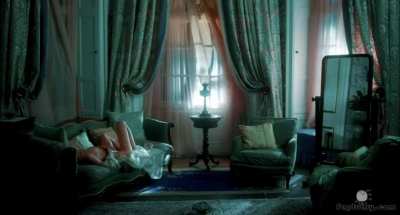 Emma Corrin (Lady Chatterley's Lover)