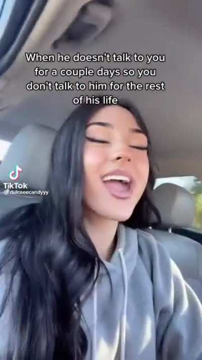 idk if this counts but like shes driving &amp;amp; filming. sounds like pretty &ldquo;im the main character&rdquo; energy