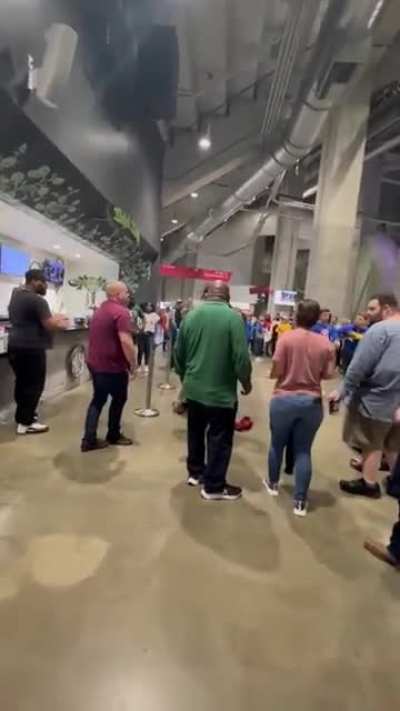 Chaos at the Pittsburgh vs Michigan State game