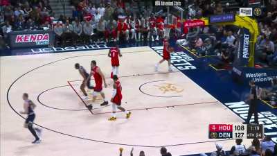 [Highlight] Zeke Nnaji puts his own teammate on a poster with the putback slam