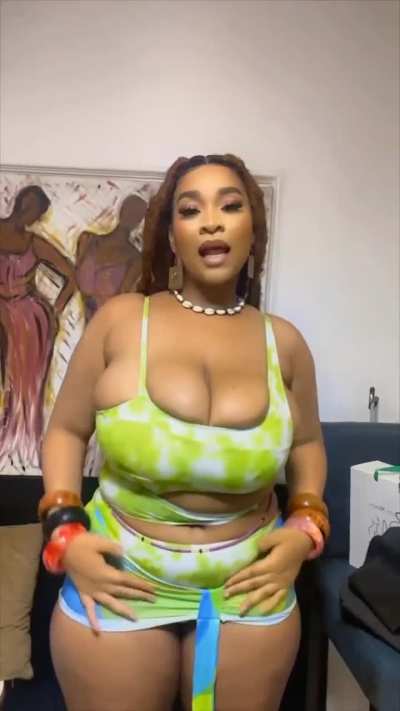 Sexy dresser 😍 