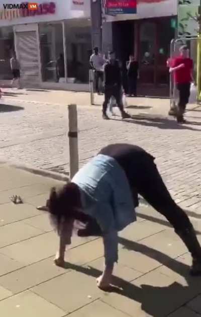 Freakout on UK street...