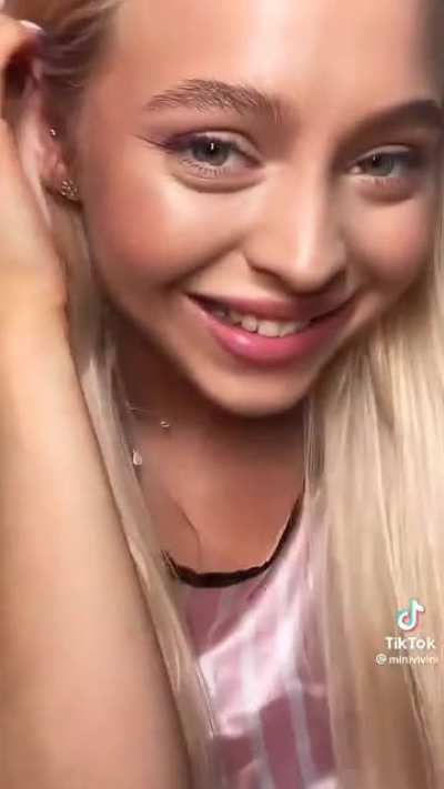 @minivivini