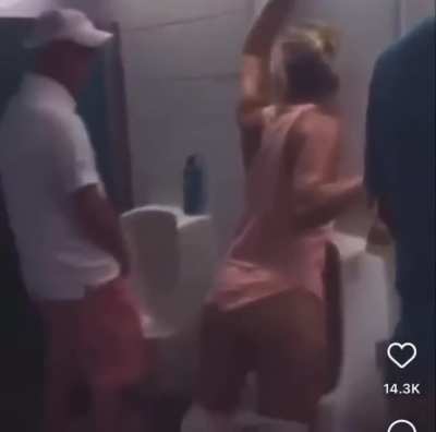 She&rsquo;s just chilling with the guys