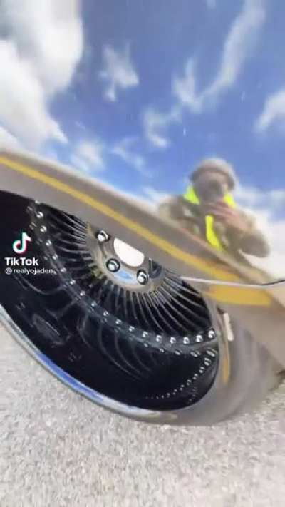 More tiktok clowns
