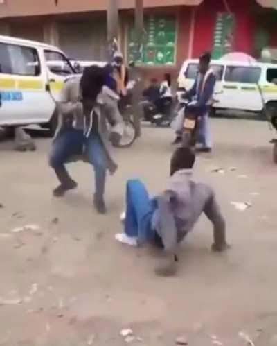 If I'm being honest, foreign fight videos are so much more interesting than our American ones.