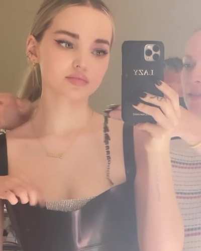 Fancy choker