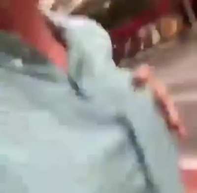 Ele aprendeu 10 tipos de l&iacute;ngua em 1 segundo
