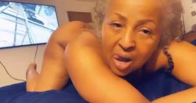 Who&rsquo;s Grandma Is This? 🍑😂