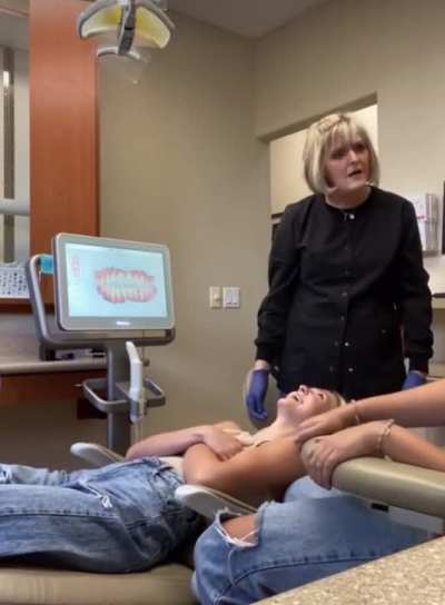 Her mom&rsquo;s reaction to seeing her lip tattoo that says &ldquo;Daddy&rdquo;