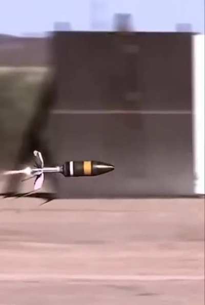 Missile in slow motion appears to &lsquo;split&rsquo; the air