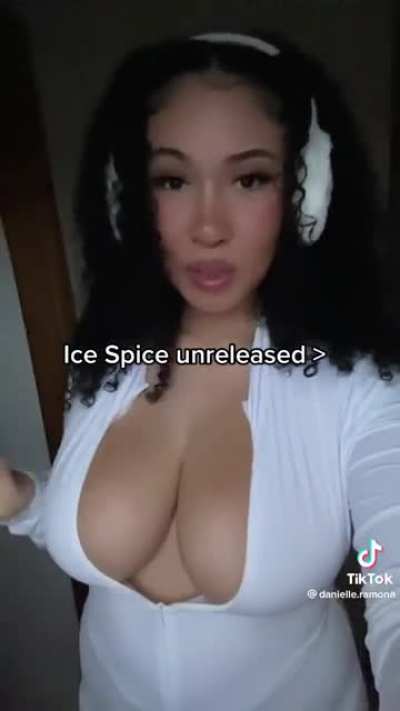 @danielle.ramona