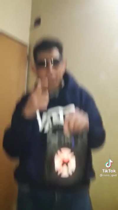 😎