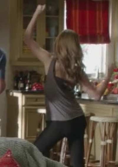 Throbbing for Sarah Hyland