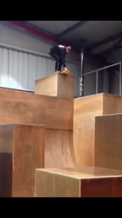 Sick drop in stunt GONE WRONG. Volume up!!