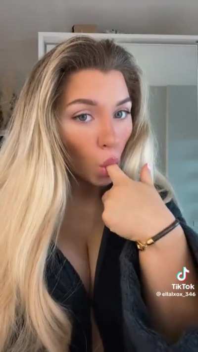 ellalxox_346