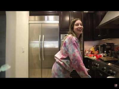 Carly Tweking