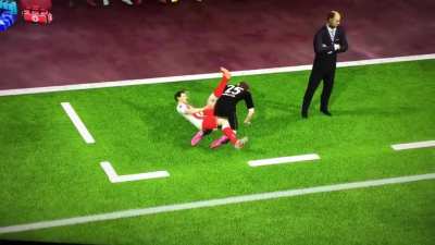 [FIFA] EA must be working hard on their game physics