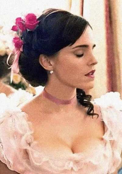 Emma Watson. Period dress 😍 Choker 🤤 Cleavage 🥵 