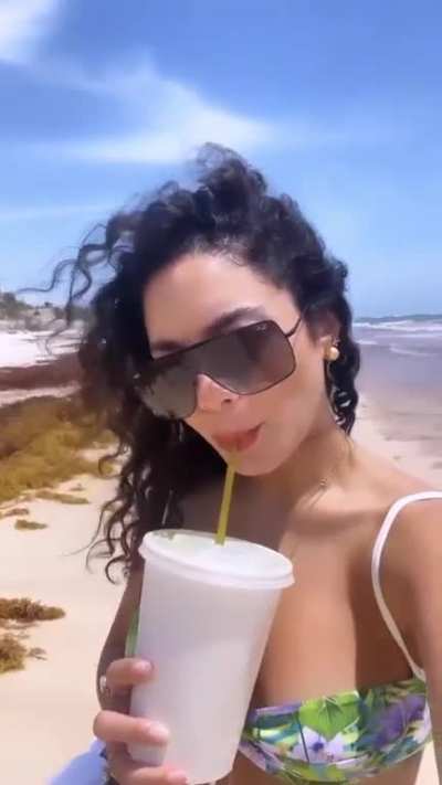 Vanessa Hudgens