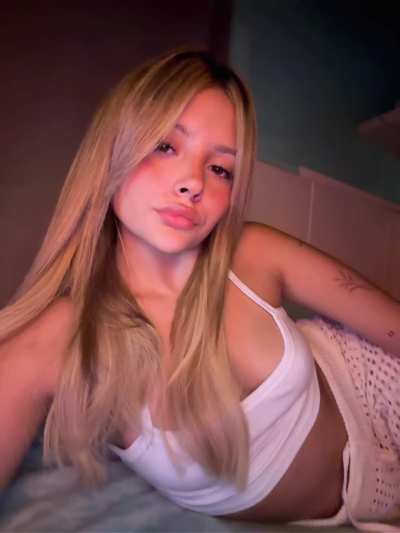 Am I the reason you&rsquo;re distracted? F18
